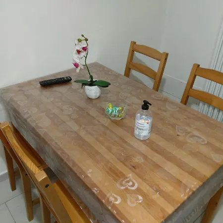Apartment Piccola *